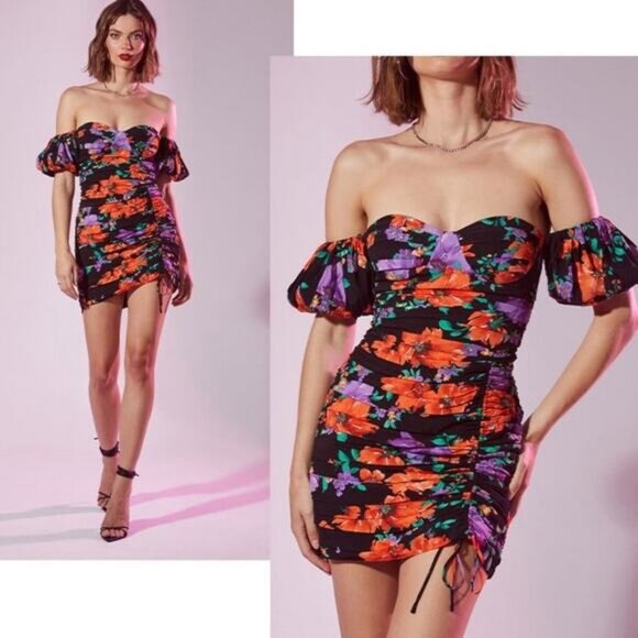 NWT ASTR Off Shoulder Ruched Mini Dress in Black Red Floral Size Medium - Picture 3 of 9